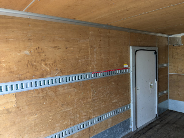 いすゞ エルフ 小型 バン TKG-NPR85AN(103787) 18枚目