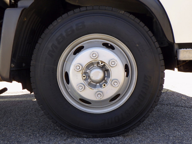 日野 レンジャー 中型 平ボディ TKG-FC9JKAP(103788) 17枚目