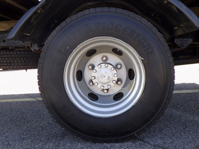 日野 レンジャー 中型 平ボディ TKG-FC9JKAP(103788) 18枚目