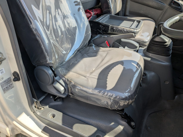 いすゞ エルフ 小型 バン TKG-NPR85AN(103787) 24枚目