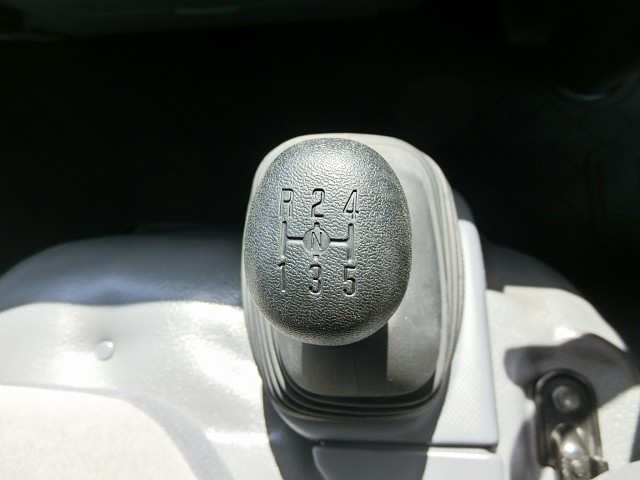 マツダ タイタン 小型 バン TKG-LLR85AN(103794) 19枚目