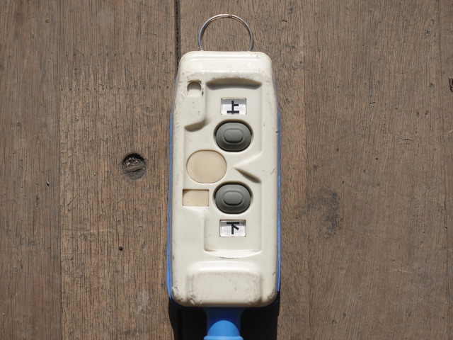 UDトラックス（日産） クオン 大型 ウィング QKG-CD5ZA(103796) 18枚目