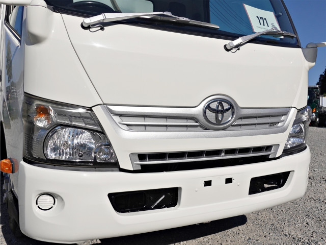 トヨタ ダイナ 小型 ウィング SKG-XZU710(103799) 5枚目