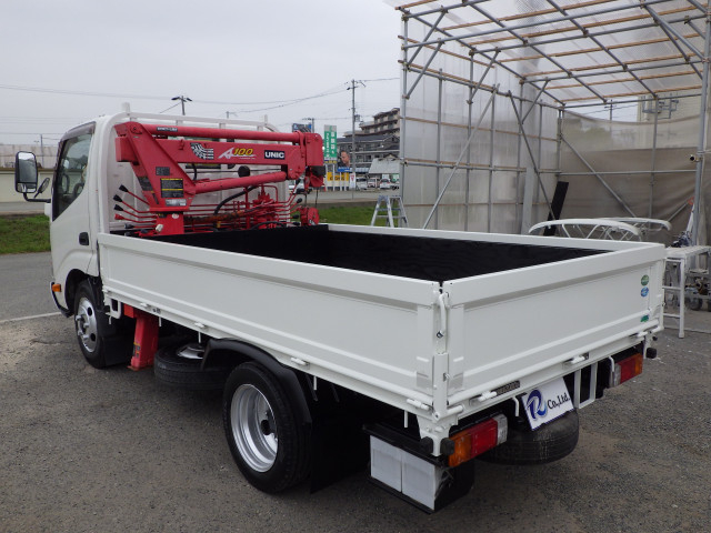 トヨタ ダイナ 小型 平ボディ（クレーン付） SKG-XZC605(103802) 2枚目