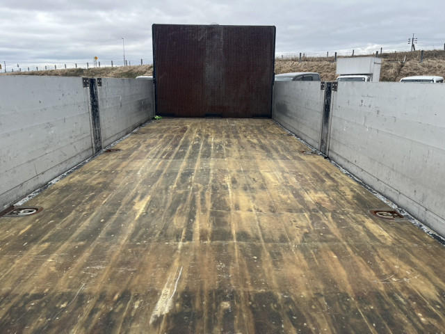 三菱ふそう ファイター 中型 平ボディ PDG-FK61F(103803) 9枚目