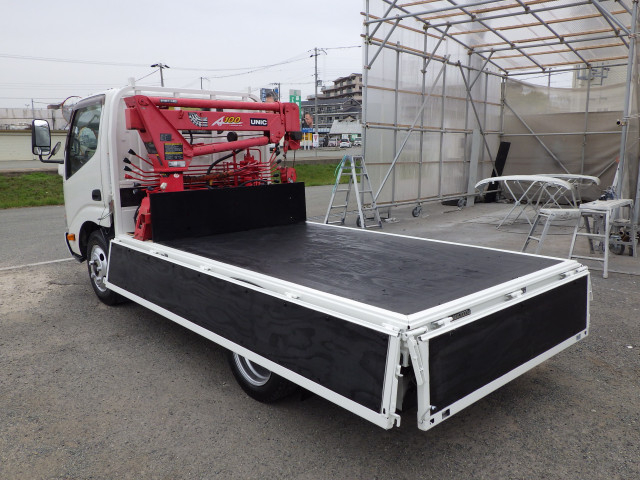 トヨタ ダイナ 小型 平ボディ（クレーン付） SKG-XZC605(103802) 18枚目