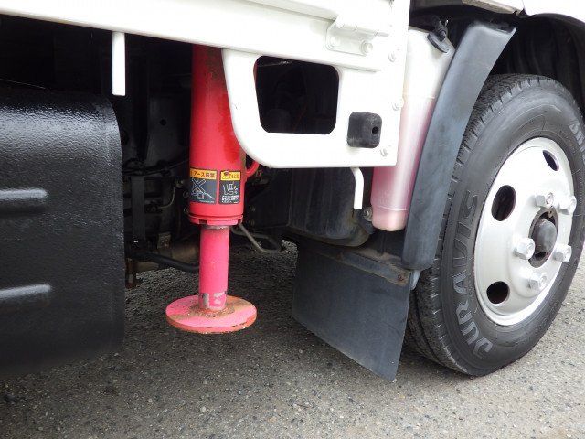 トヨタ ダイナ 小型 平ボディ（クレーン付） SKG-XZC605(103802) 28枚目