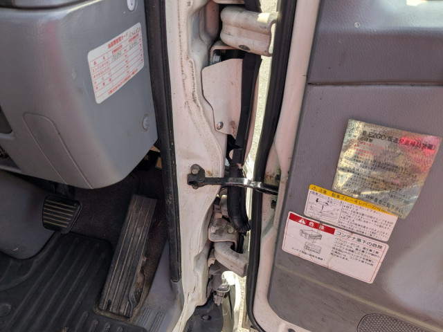三菱ふそう キャンター 小型 コンテナ専用車 PDG-FE73D(103805) 28枚目