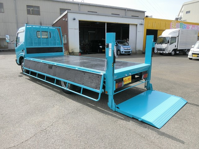 トヨタ トヨエース 小型 平ボディ PB-ZXU346(103809) 19枚目