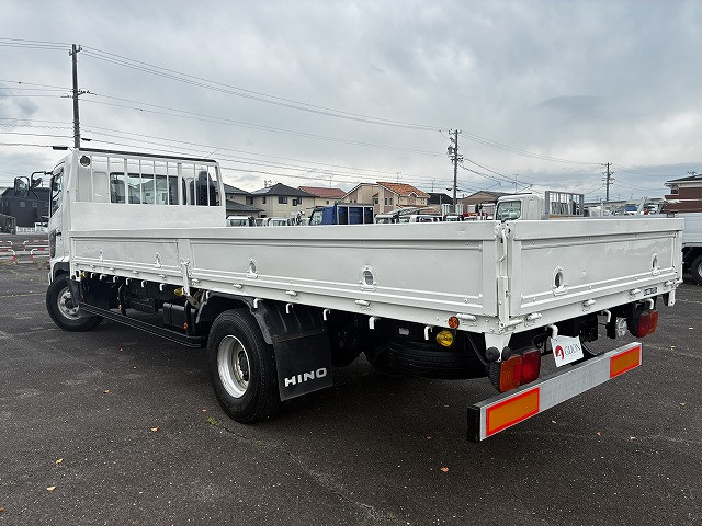 日野 レンジャー 中型 平ボディ BDG-FC7JKWA(103813) 6枚目