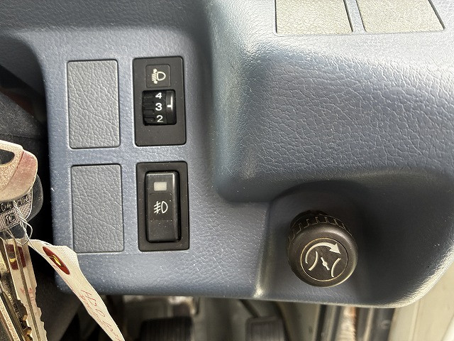 日野 レンジャー 中型 平ボディ BDG-FC7JKWA(103813) 45枚目