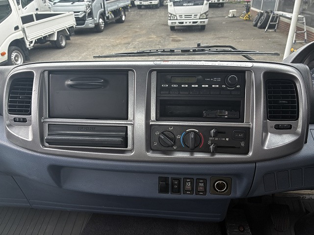 日野 レンジャー 中型 平ボディ BDG-FC7JKWA(103813) 48枚目