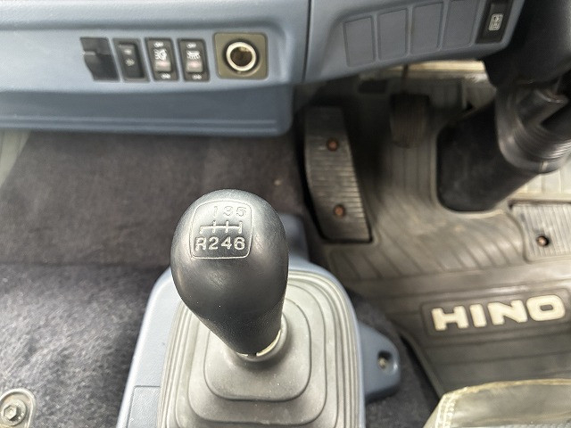 日野 レンジャー 中型 平ボディ BDG-FC7JKWA(103813) 49枚目