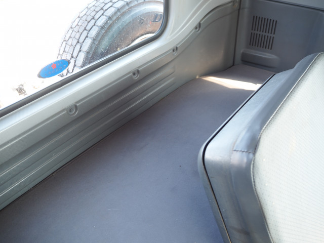 いすゞ フォワード 中型 コンテナ専用車 PKG-FRR90S2(103814) 44枚目