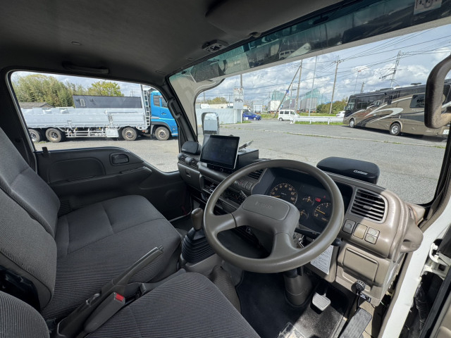 いすゞ エルフ 小型 平ボディ KC-NKR66EA(103818) 7枚目