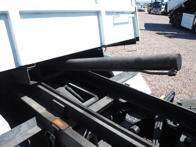 いすゞ エルフ 小型 土砂ダンプ PDG-NPR75N(103824) 7枚目