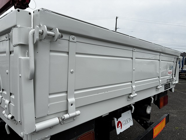 いすゞ フォワード 中型 平ボディ（クレーン付） PKG-FRR90S1(103823) 17枚目