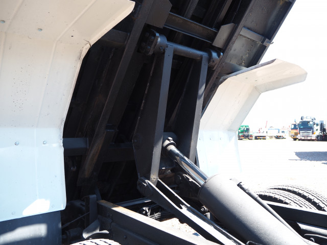 いすゞ エルフ 小型 土砂ダンプ PDG-NPR75N(103824) 28枚目