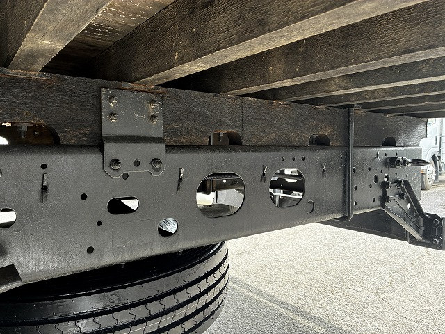 いすゞ フォワード 中型 平ボディ（クレーン付） PKG-FRR90S1(103823) 36枚目