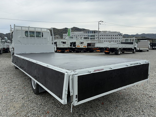 三菱ふそう キャンター 小型 平ボディ PDG-FE82D(103825) 13枚目
