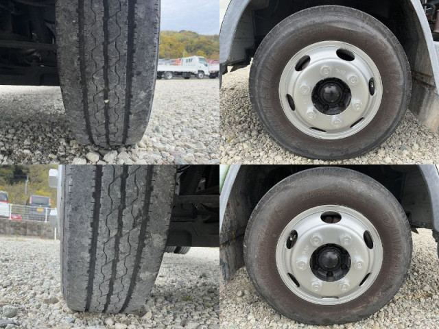 三菱ふそう キャンター 小型 平ボディ PDG-FE82D(103825) 16枚目