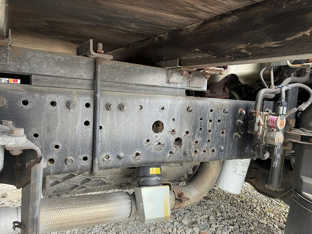 三菱ふそう キャンター 小型 平ボディ PDG-FE82D(103825) 40枚目