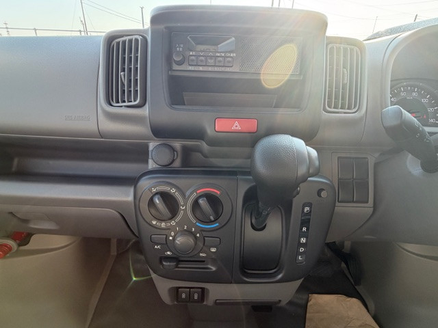 Nissan clipper k Kei van and passenger car 5BD-DR17V(103831) 13枚目