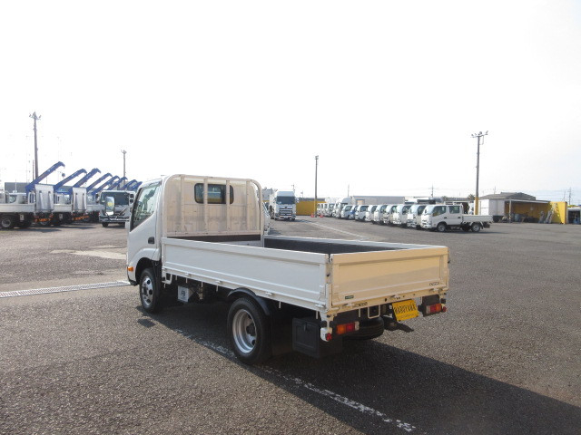 トヨタ ダイナ 小型 平ボディ 2DG-GDY231(103834) 3枚目