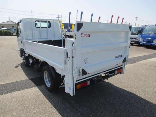 三菱ふそう キャンター 小型 平ボディ 2RG-FBA20(103833) 5枚目