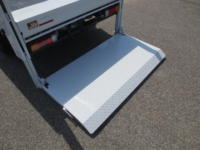 三菱ふそう キャンター 小型 平ボディ 2RG-FBA20(103833) 11枚目