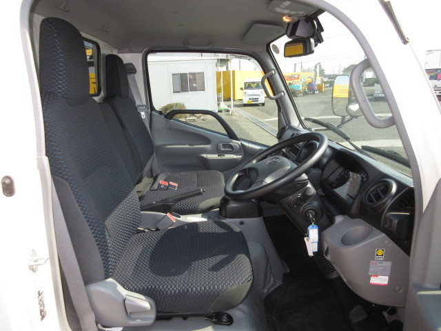 トヨタ ダイナ 小型 平ボディ 2DG-GDY231(103834) 13枚目