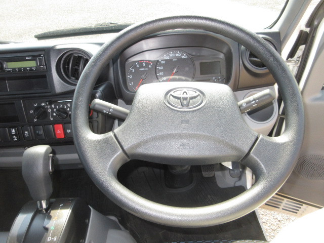 トヨタ ダイナ 小型 平ボディ 2DG-GDY231(103834) 16枚目