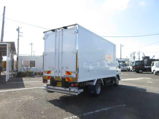 三菱ふそう キャンター 小型 冷蔵冷凍バン 2RG-FEAV0(103835) 4枚目