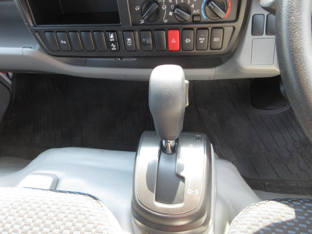 トヨタ ダイナ 小型 平ボディ 2DG-GDY231(103834) 19枚目