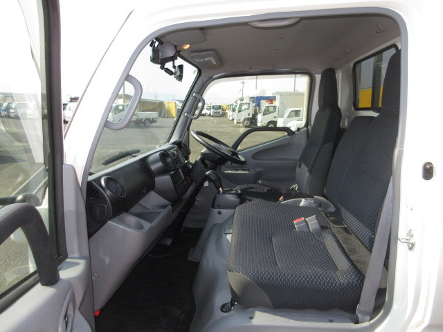 トヨタ ダイナ 小型 平ボディ 2DG-GDY231(103834) 25枚目