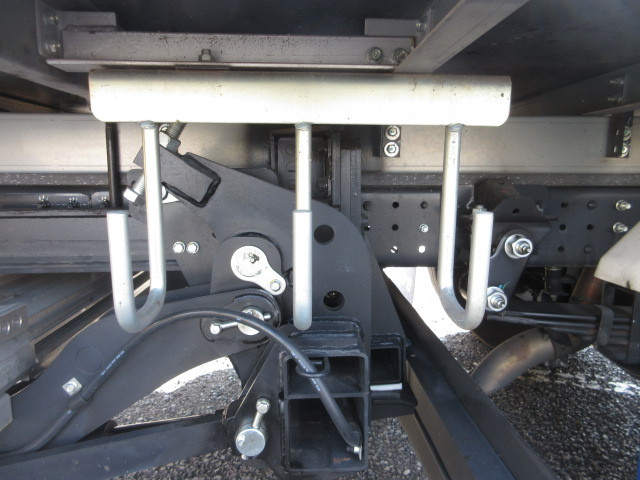 三菱ふそう キャンター 小型 冷蔵冷凍バン 2RG-FEAV0(103835) 35枚目