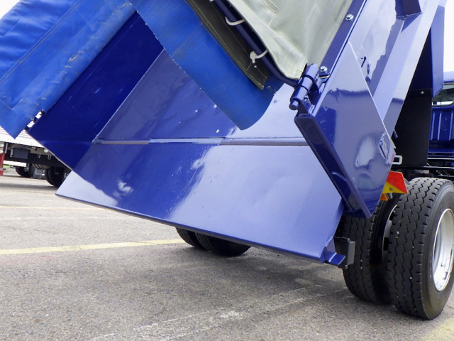 三菱ふそう キャンター 小型 土砂ダンプ 2PG-FEBM0(103836) 8枚目