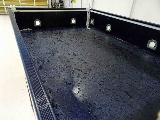 いすゞ エルフ 小型 平ボディ（クレーン付） 2RG-NKR88A(103837) 26枚目