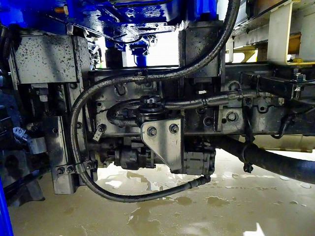 いすゞ エルフ 小型 平ボディ（クレーン付） 2RG-NKR88A(103837) 34枚目