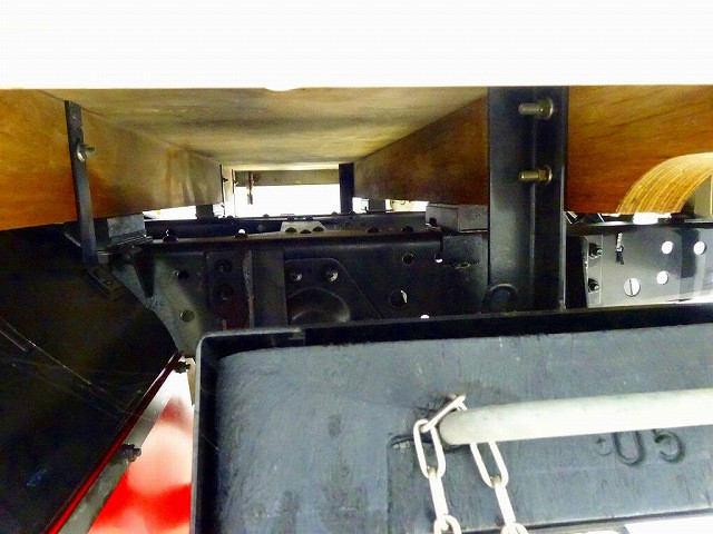 いすゞ エルフ 小型 平ボディ（クレーン付） 2RG-NKR88A(103837) 37枚目