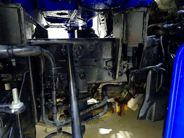 いすゞ エルフ 小型 平ボディ（クレーン付） 2RG-NKR88A(103837) 40枚目