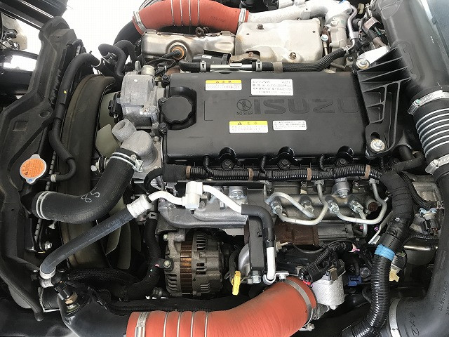 いすゞ エルフ 小型 平ボディ 2RG-NJR88A(103839) 18枚目