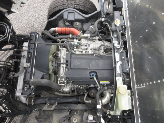 三菱ふそう キャンター 小型 バン 2PG-FEB80(103838) 29枚目