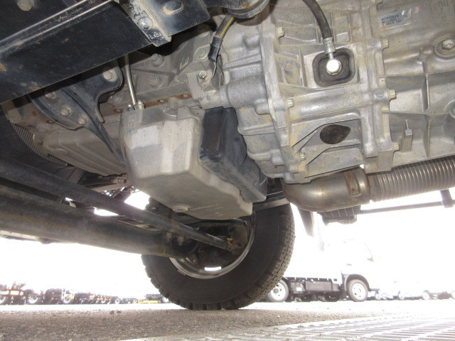 三菱ふそう キャンター 小型 バン 2PG-FEB80(103838) 32枚目