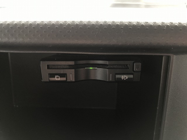 いすゞ エルフ 小型 平ボディ 2RG-NJR88A(103839) 31枚目