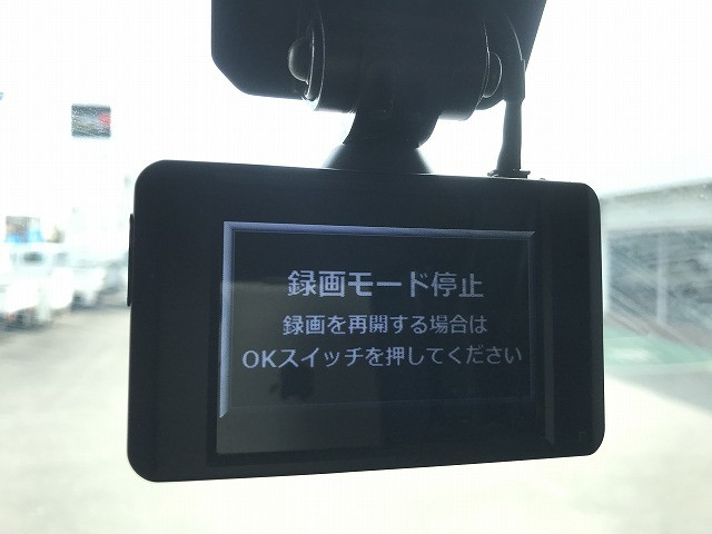 いすゞ エルフ 小型 平ボディ 2RG-NJR88A(103839) 32枚目