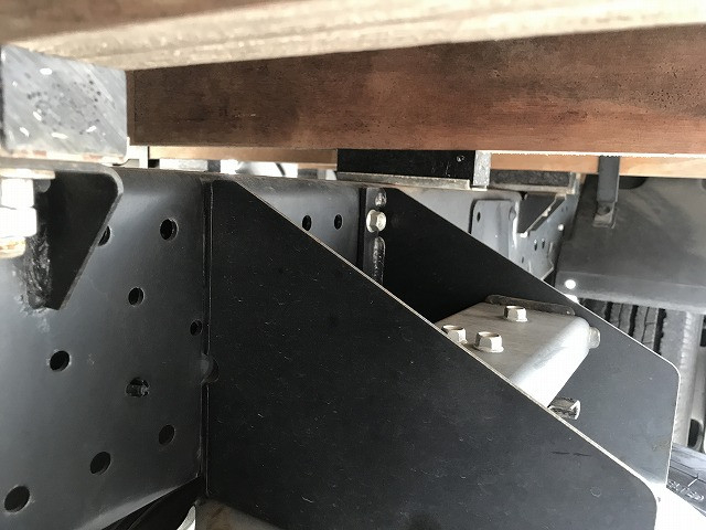 いすゞ エルフ 小型 平ボディ 2RG-NJR88A(103839) 38枚目