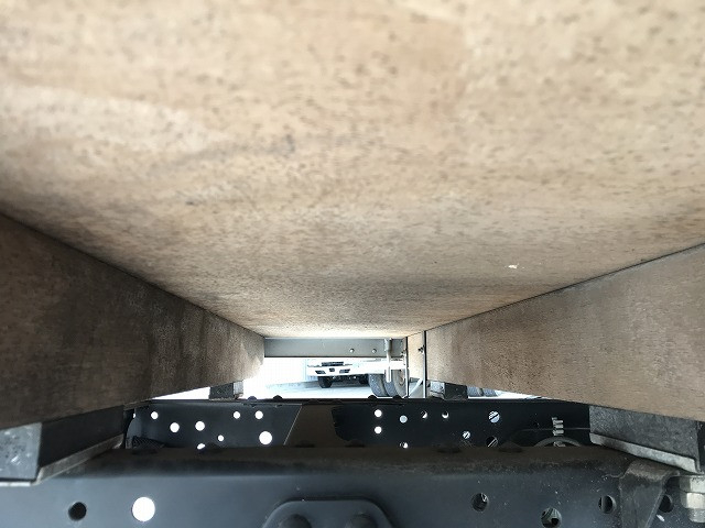 いすゞ エルフ 小型 平ボディ 2RG-NJR88A(103839) 40枚目