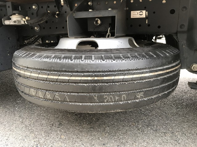 いすゞ エルフ 小型 平ボディ 2RG-NJR88A(103839) 43枚目