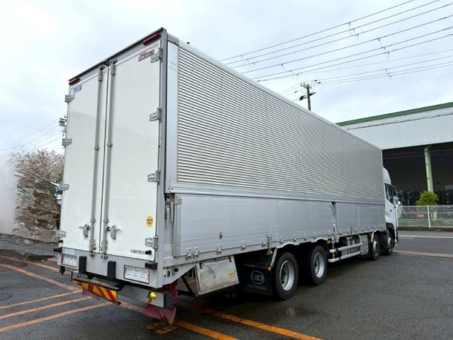 Nissan UD quon Large Wing body 2PG-CG5CA(103841) 3枚目
